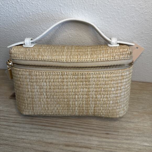 AQUA Vanity Case Bag Women's Natural/White Adjustable Strap Zip Closure $89 - Picture 1 of 5